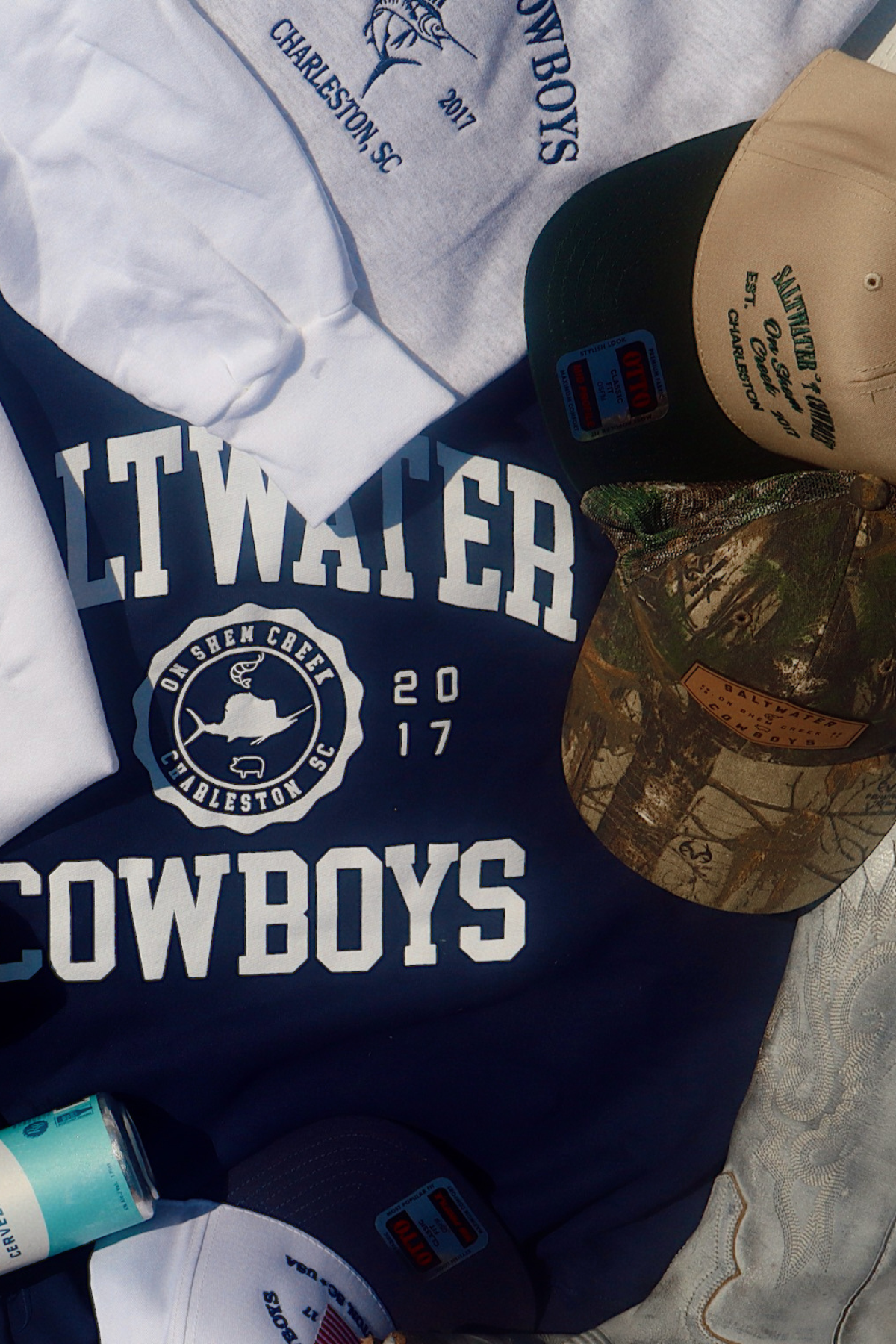 NAVY VARSITY CREWNECK