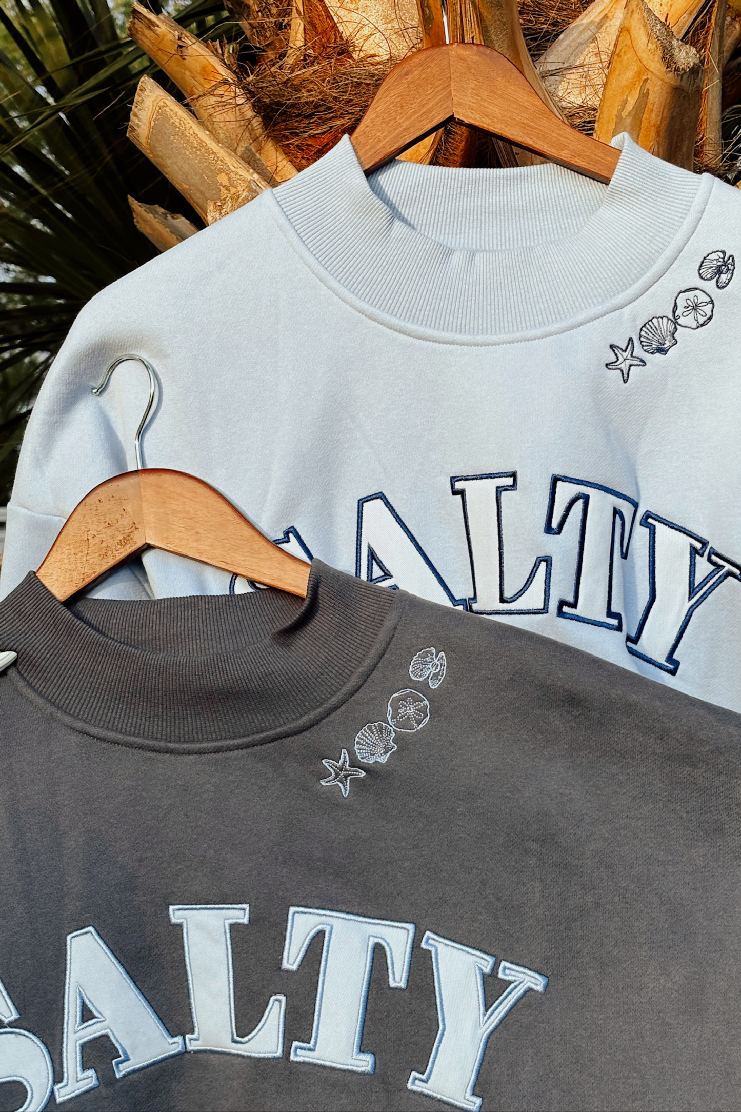INDIGO SALTY MOCKNECK