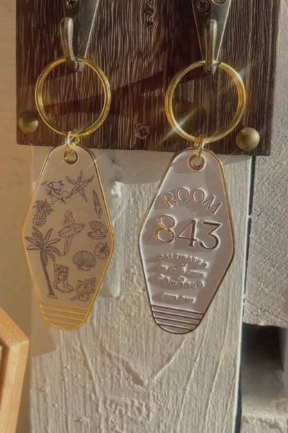 COWBOY HOTEL KEYCHAIN